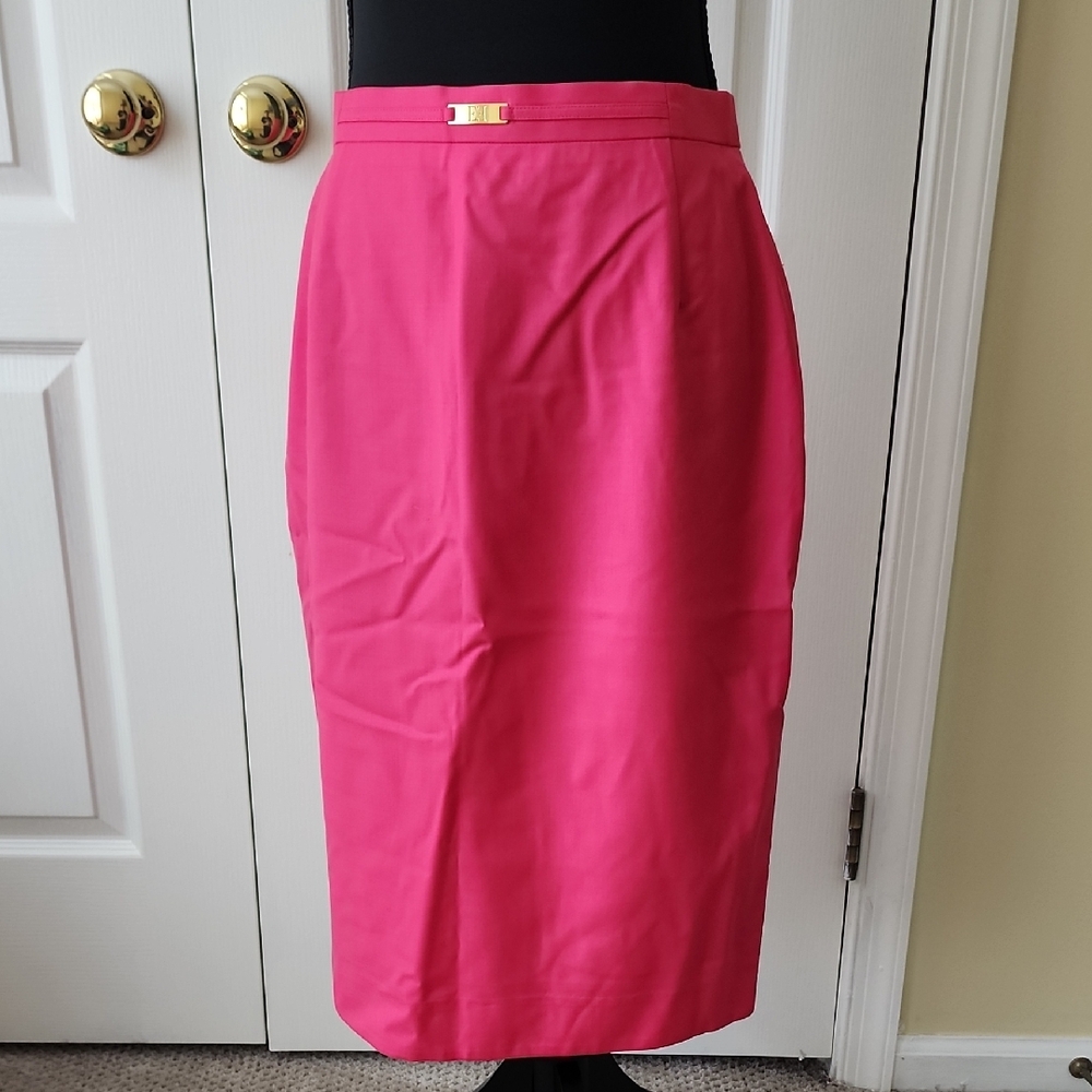 Escada Pink Midi Pencil Skirt